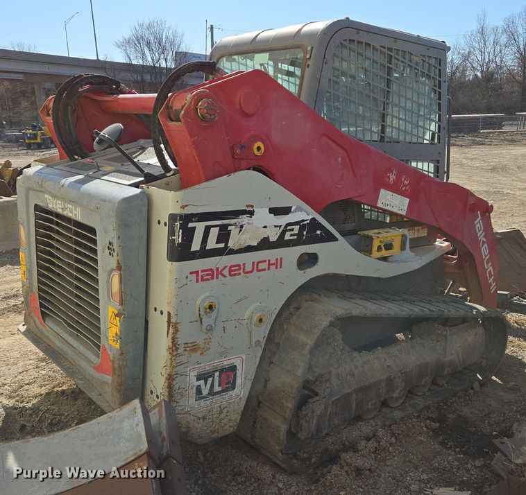 image for item ED3985 2016 Takeuchi TL12V2 tracked skid steer loader