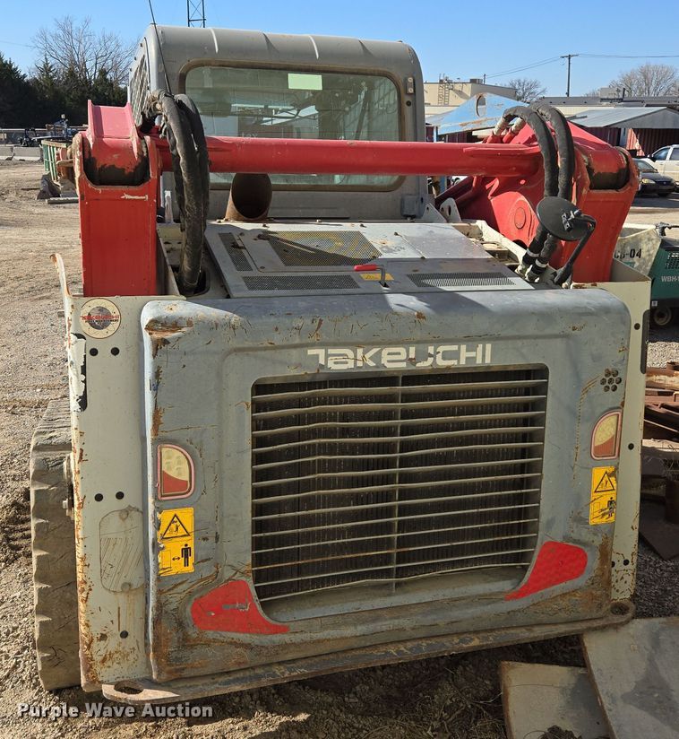 image for item ED3985 2016 Takeuchi TL12V2 tracked skid steer loader