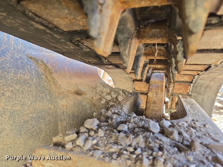 image for item ED3985 2016 Takeuchi TL12V2 tracked skid steer loader