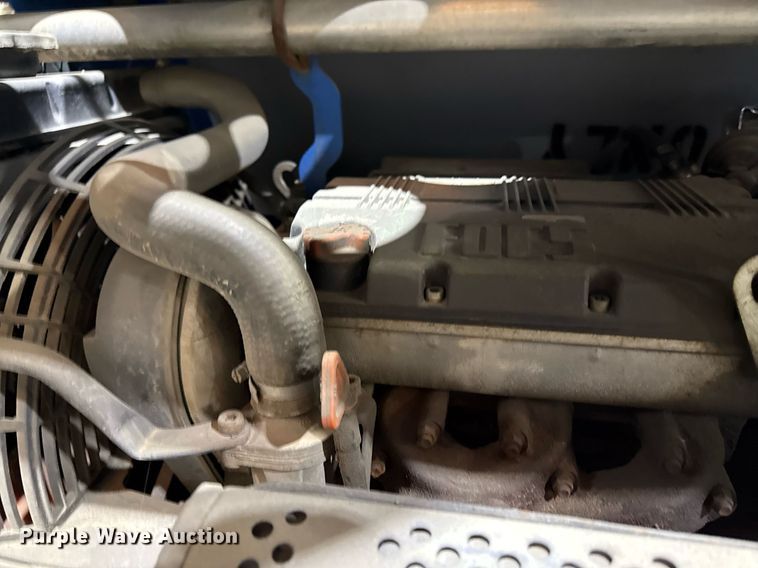 image for item ED3988 Genie TML-400N light plant