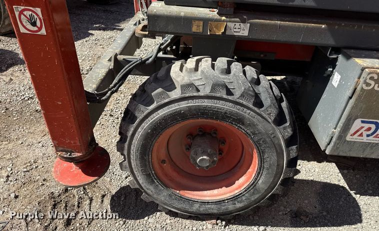 image for item ED3990 2007 SkyJack SJ8243RT scissor lift