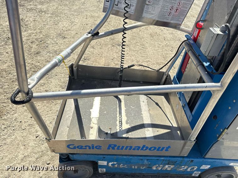 image for item ED3991 Genie GR-20 vertical lift