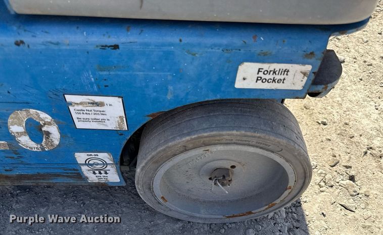 image for item ED3991 Genie GR-20 vertical lift