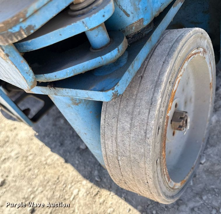 image for item ED3991 Genie GR-20 vertical lift