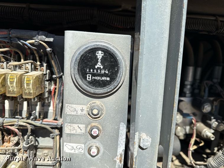 image for item ED3992 2007 SkyJack SJ8243 scissor lift