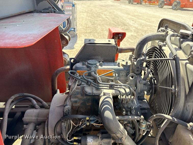 image for item ED3992 2007 SkyJack SJ8243 scissor lift