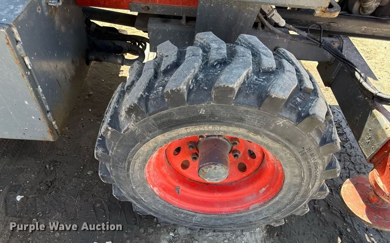 image for item ED3992 2007 SkyJack SJ8243 scissor lift