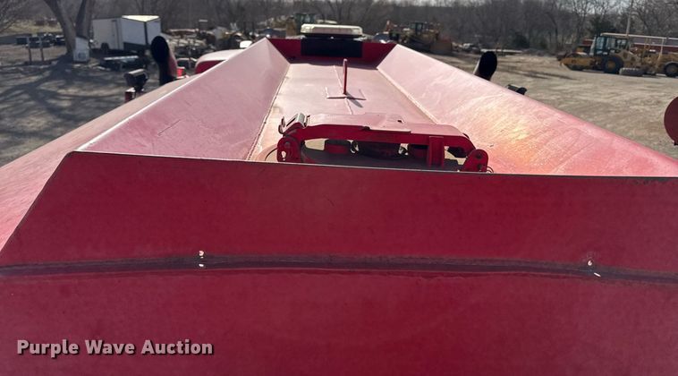 image for item ED4088 2005 Kenworth T800 fuel / lube truck