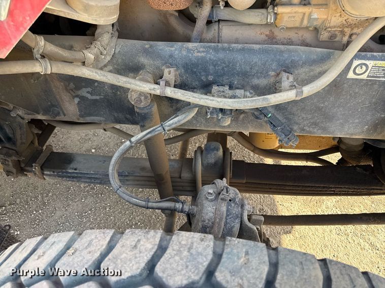 image for item ED4088 2005 Kenworth T800 fuel / lube truck