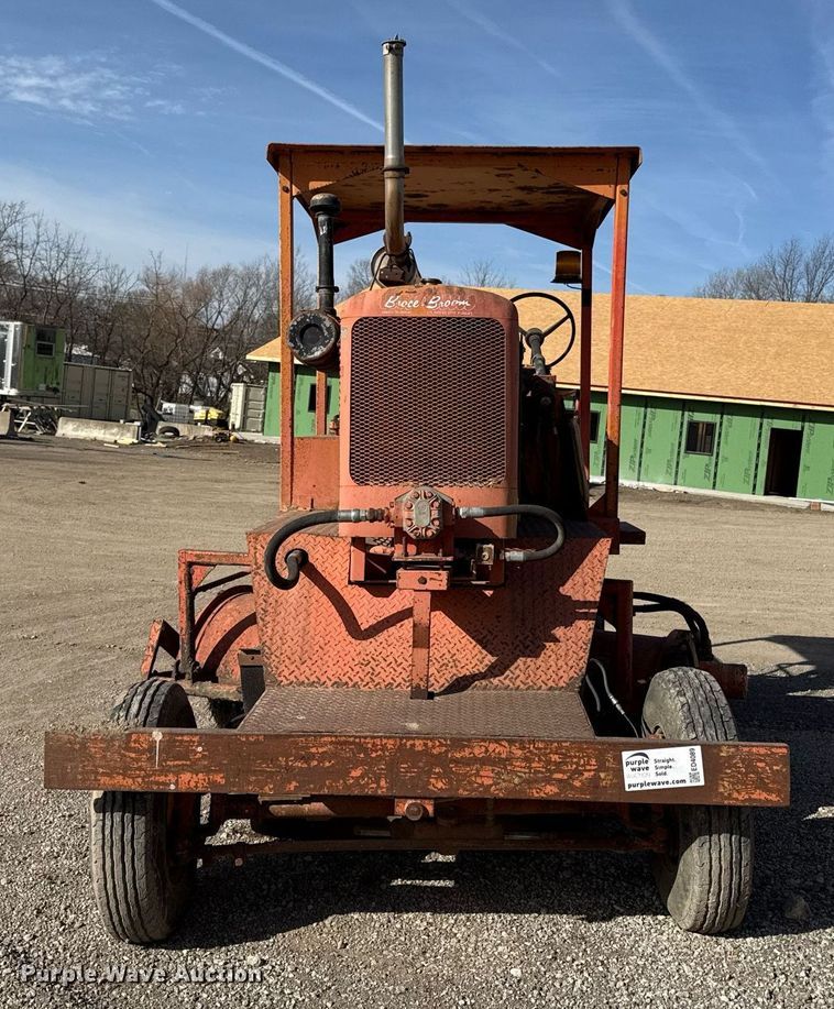 image for item ED4089 1987 Broce T10 broom