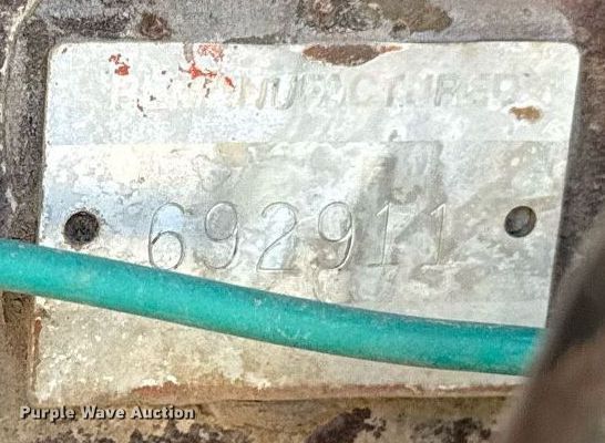 image for item ED4089 1987 Broce T10 broom