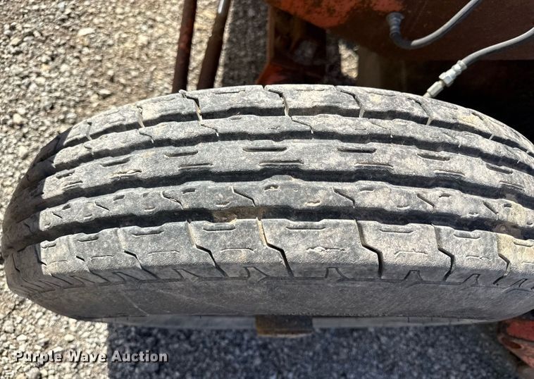 image for item ED4089 1987 Broce T10 broom