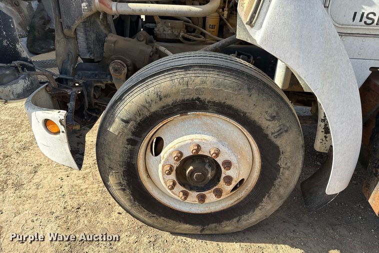 image for item ED4091 1996 Kenworth T300 flatbed truck