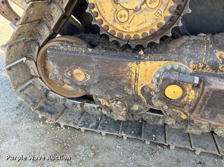 image for item ED4092 2002 Caterpillar D8R II dozer