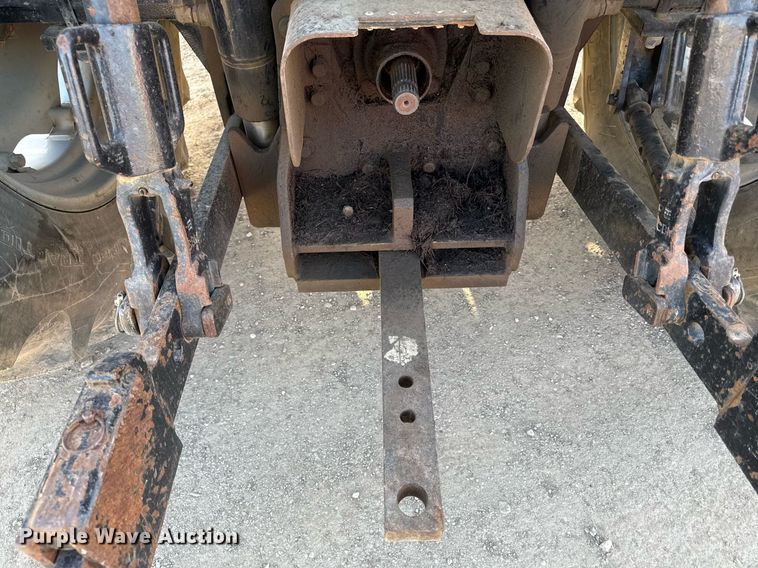 image for item ED4093 Challenger MT425B MFWD tractor