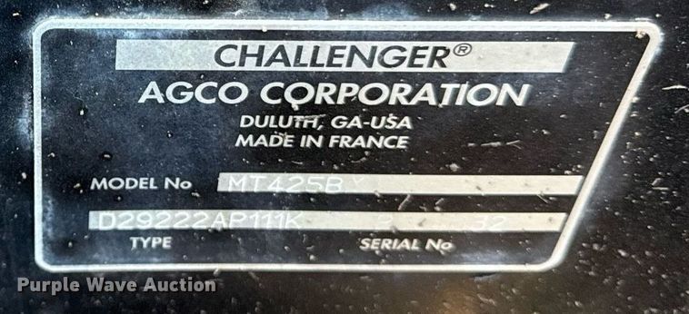 image for item ED4093 Challenger MT425B MFWD tractor