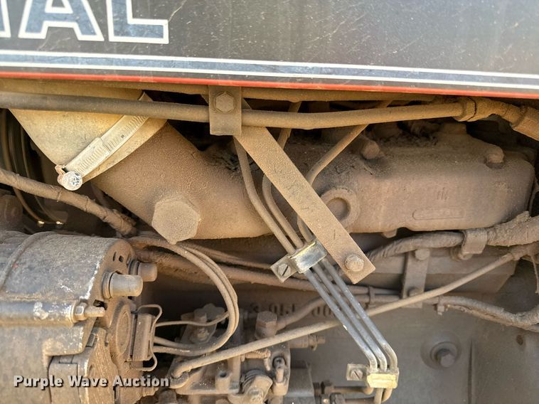 image for item ED4094 1991 Case IH 395 tractor