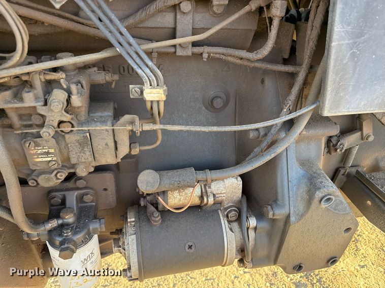 image for item ED4094 1991 Case IH 395 tractor