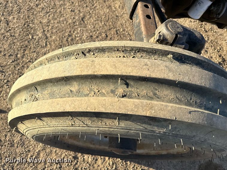 image for item ED4094 1991 Case IH 395 tractor