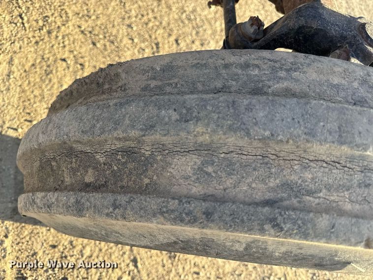 image for item ED4094 1991 Case IH 395 tractor