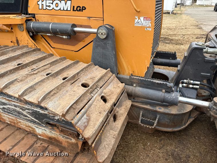 image for item ED5547 2019 Case 1150M LGP dozer
