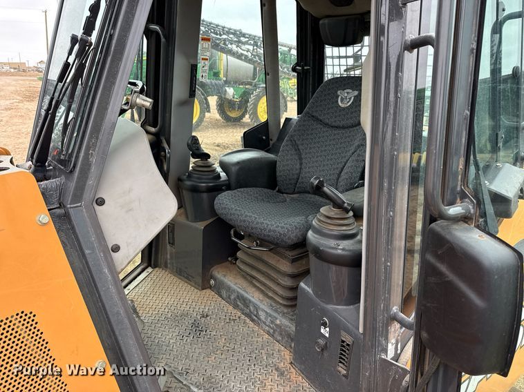 image for item ED5547 2019 Case 1150M LGP dozer