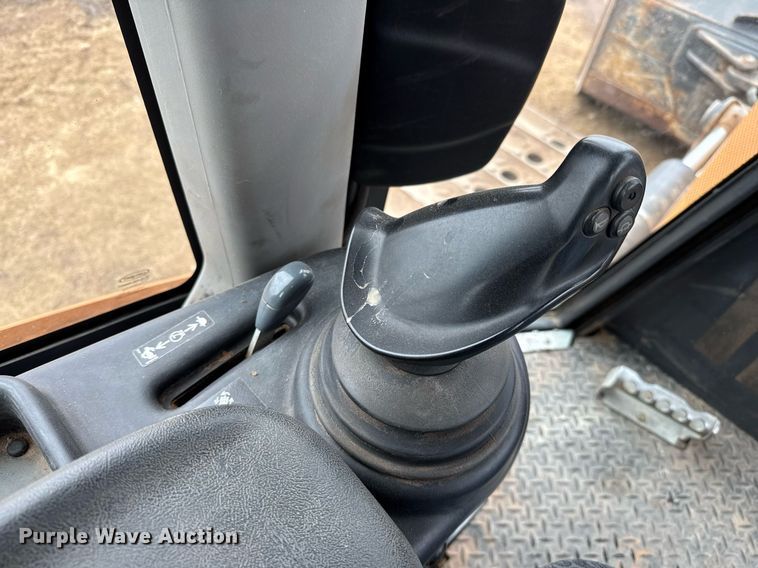 image for item ED5547 2019 Case 1150M LGP dozer