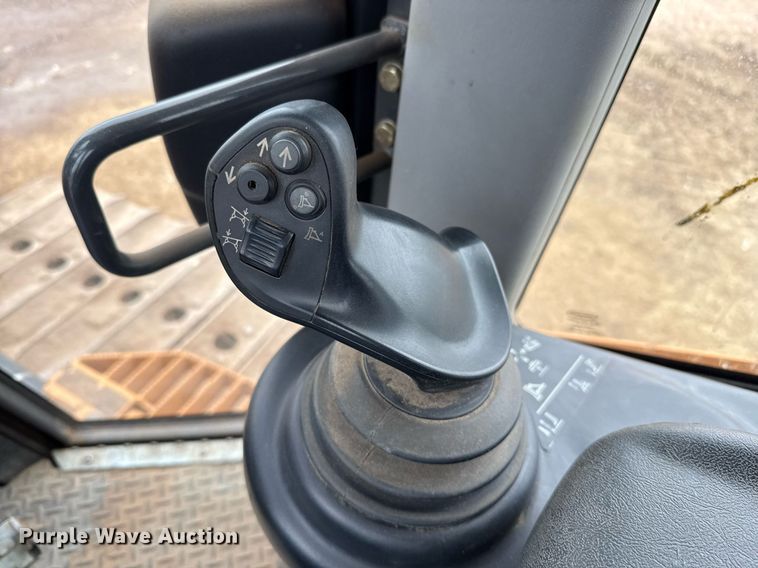 image for item ED5547 2019 Case 1150M LGP dozer