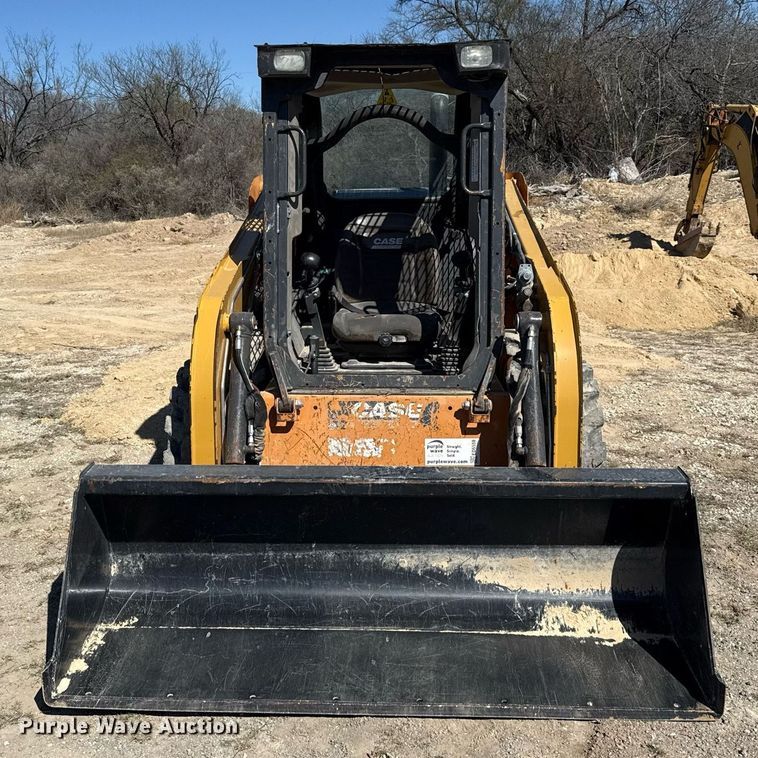 image for item ED5559 2014 Case SR130 skid steer loader