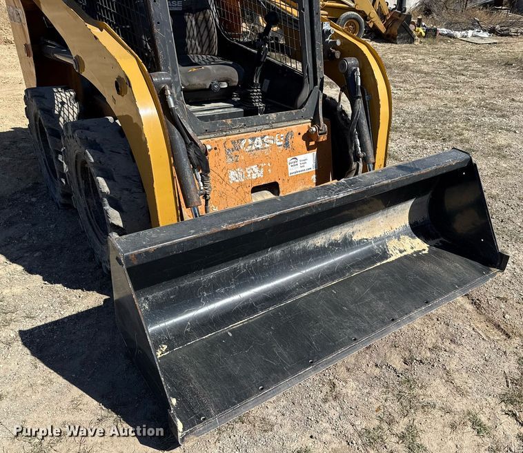 image for item ED5559 2014 Case SR130 skid steer loader