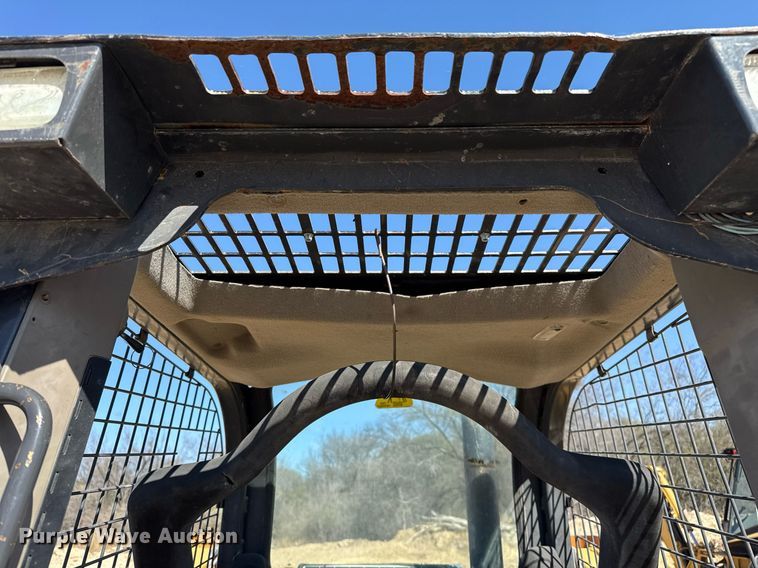 image for item ED5559 2014 Case SR130 skid steer loader