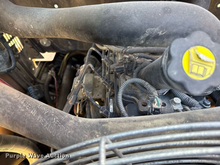 image for item ED5559 2014 Case SR130 skid steer loader