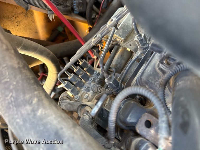 image for item ED5559 2014 Case SR130 skid steer loader