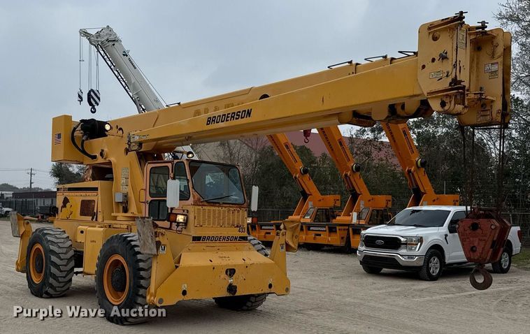 image for item ED5562 2012 Broderson RT-300-2F crane