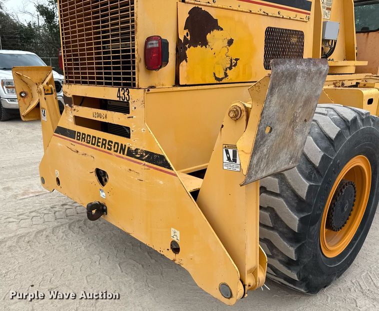 image for item ED5562 2012 Broderson RT-300-2F crane