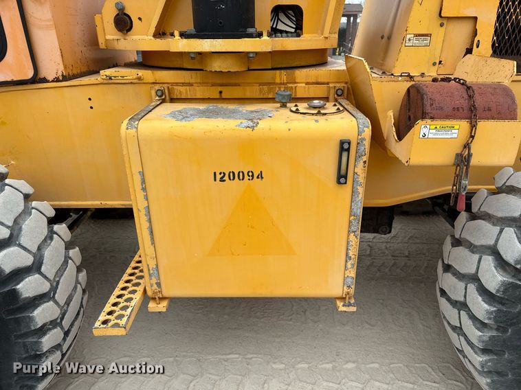 image for item ED5562 2012 Broderson RT-300-2F crane