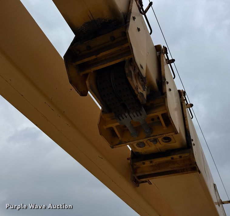 image for item ED5562 2012 Broderson RT-300-2F crane