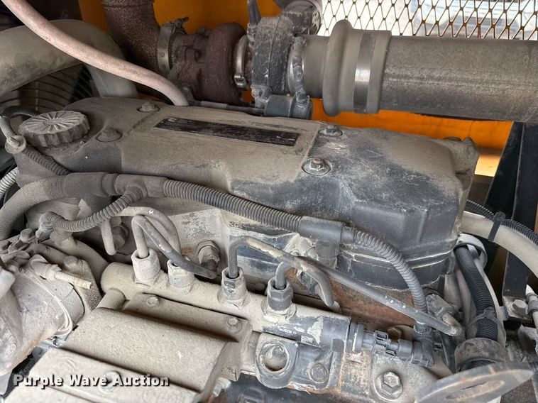 image for item ED5562 2012 Broderson RT-300-2F crane