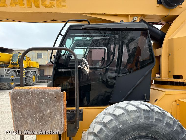 image for item ED5563 Manitex M-150 crane