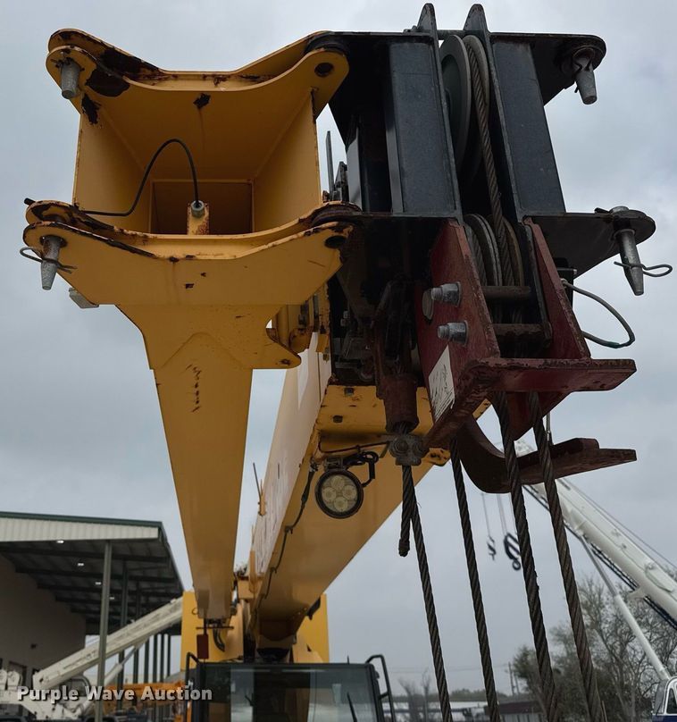 image for item ED5563 Manitex M-150 crane