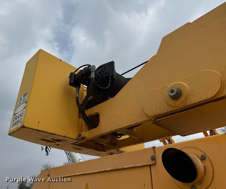 image for item ED5563 Manitex M-150 crane