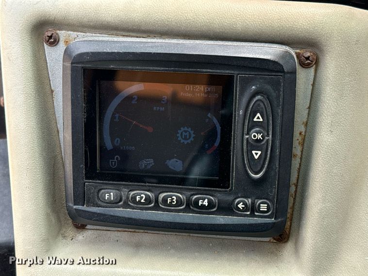 image for item ED5563 Manitex M-150 crane