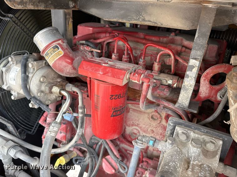 image for item ED5563 Manitex M-150 crane