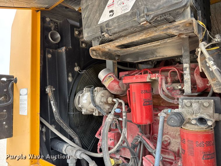 image for item ED5563 Manitex M-150 crane