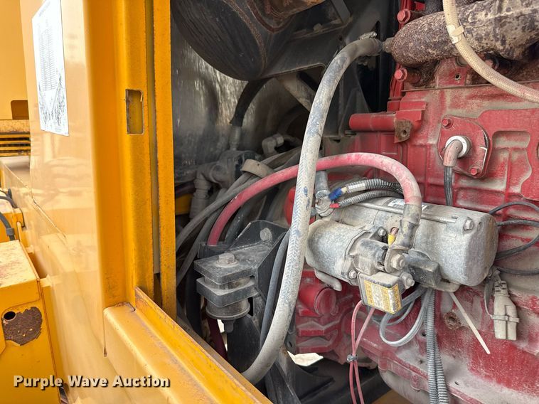 image for item ED5563 Manitex M-150 crane