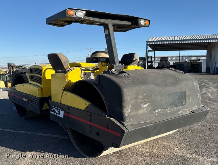 image for item ED5568 Hypac C784A double drum vibratory roller