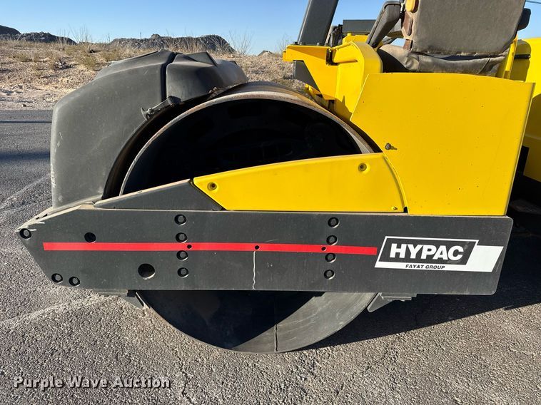 image for item ED5568 Hypac C784A double drum vibratory roller