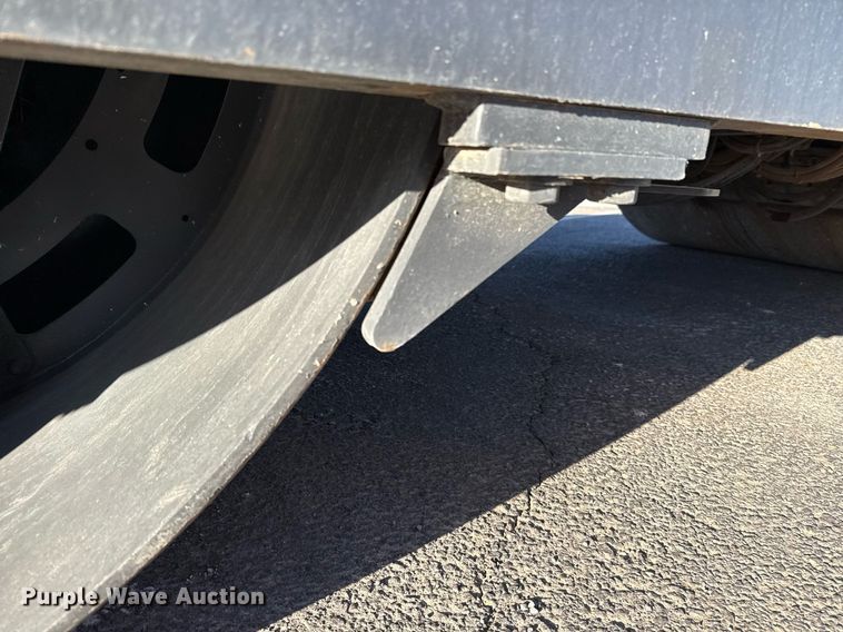 image for item ED5568 Hypac C784A double drum vibratory roller