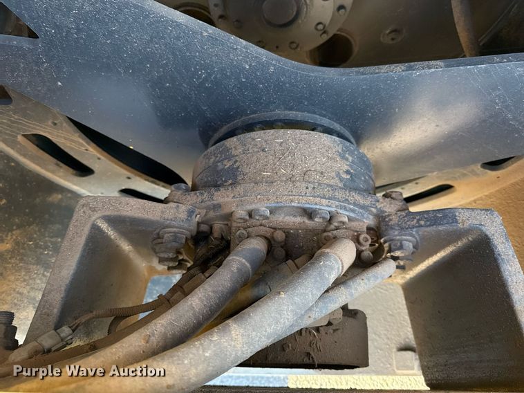 image for item ED5568 Hypac C784A double drum vibratory roller