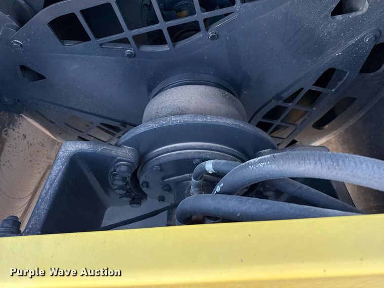 image for item ED5568 Hypac C784A double drum vibratory roller